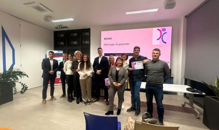 Poduzetnička Akademija u Velikoj Gorici: Polaznici dobili certifikate za završenu edukaciju o financijskoj pismenosti